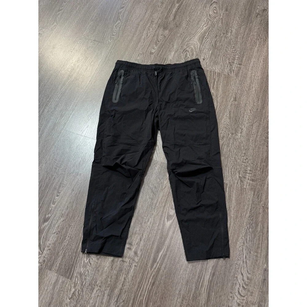 Men’s Size XL Nike Tech Woven Jogger Pants Black Classic Sportswear HM8241-010